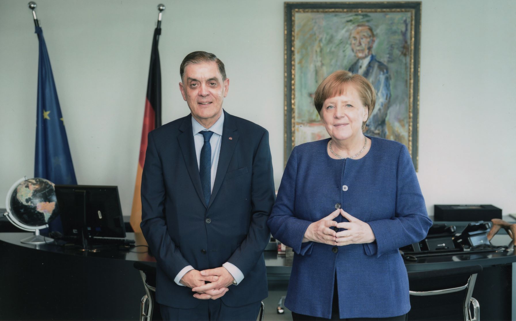 Romani Rose traf mit Bundeskanzlerin Angela Merkel zu einem  Informationsaustausch zusammen | Zentralrat Deutscher Sinti und Roma