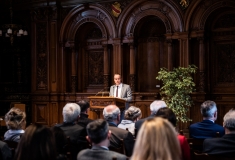 Grußwort von Oberbürgermeister Prof. Dr. Eckart Würzner, Heidelberg 29.03.2019 © Dokumentationszentrum/Susanne Lencinas