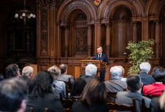 Grußwort von Michael Roth, Staatsminister für Europa im Auswärtigen Amt, Heidelberg 29.03.2019 © Dokumentationszentrum/Susanne Lencinas