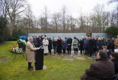 Berlin, 27.01.2023: Gedenkveranstaltung zum Internationalen Holocaust-Gedenktag am Denkmal für die im Nationalsozialismus ermordeten Sinti und Roma Europas. Foto: © Jens Jeske