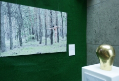 Vernissage der Ausstellung „TEARS OF GOLD / SOWNAKUNE JASFA“ in der Jagiellonian Universität Krakau am 31. Juli 2019 © Dokumentations- und Kulturzentrum Deutscher Sinti und Roma / Jarek Praszkiewicz