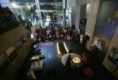Vernissage der Ausstellung „TEARS OF GOLD / SOWNAKUNE JASFA“ in der Jagiellonian Universität Krakau am 31. Juli 2019 © Dokumentations- und Kulturzentrum Deutscher Sinti und Roma / Jarek Praszkiewicz