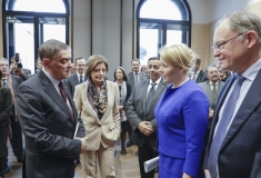 Von  links: Romani Rose, Ministerpräsidentin Malu Dreyer, Bundesministerin Dr. Giffey, Ministerpräsident Stephan Weil © Zensen / Zentralrat Deutscher Sinti und Roma