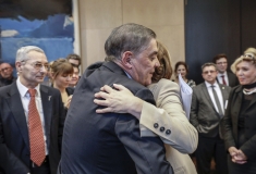 Die Ministerpräsidentin von Rheinland-Pfalz, Malu Dreyer mit dem Zentralratsvorsitzenden Romani Rose, Bundesrat 14.12.2018   © Zensen / Zentralrat Deutscher Sinti und Roma