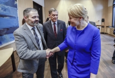 Bundesministerin Dr. Giffey mit Joschi Rose, Vorstand im Zentralrat Deutscher Sinti und Roma, Bundesrat 14.12.2018  © Zensen / Zentralrat Deutscher Sinti und Roma