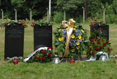 2013_Titel_Gedenkfahrt Auschwitz_Krematorium_Matucci_4